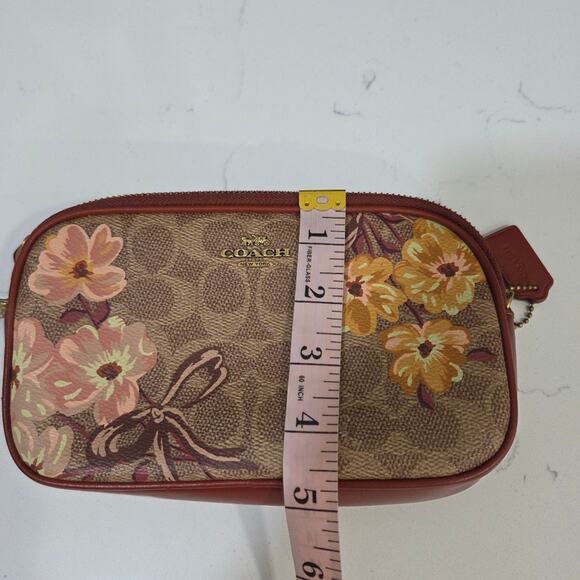 Coach Prairie Signature Sadie Bag Wristlet Double Zip Closure Gold Tone Hardware - Picture 13 of 15